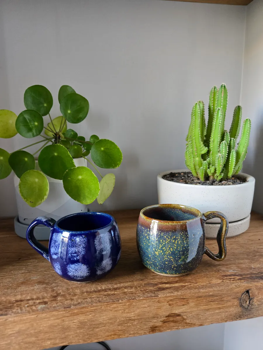 Blue and Tea Dust Mugs